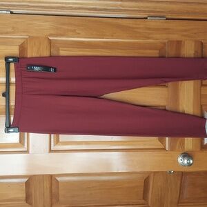*🆕 Leggings Depot Burgundy Buttery Smooth, Full Length Leggings, Size Small NEW